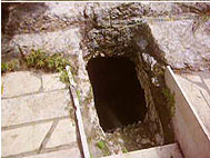 Гробница Лазаря четверодневного