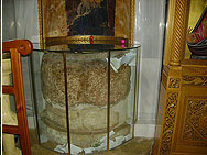 Водонос в Храме в Канне Галилейской, в котором Спаситель превратил воду в вино